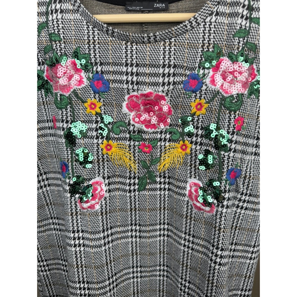 Zara Embroidered Plaid Shift‎ Dress – Floral Sequin Detail – Size L - Picture 2 of 5